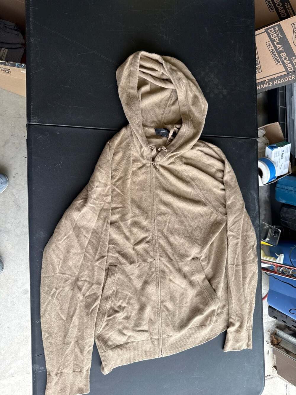 Vince Wool-Cashmere Blend Full-Zip Hoodie Sweater in Camel
